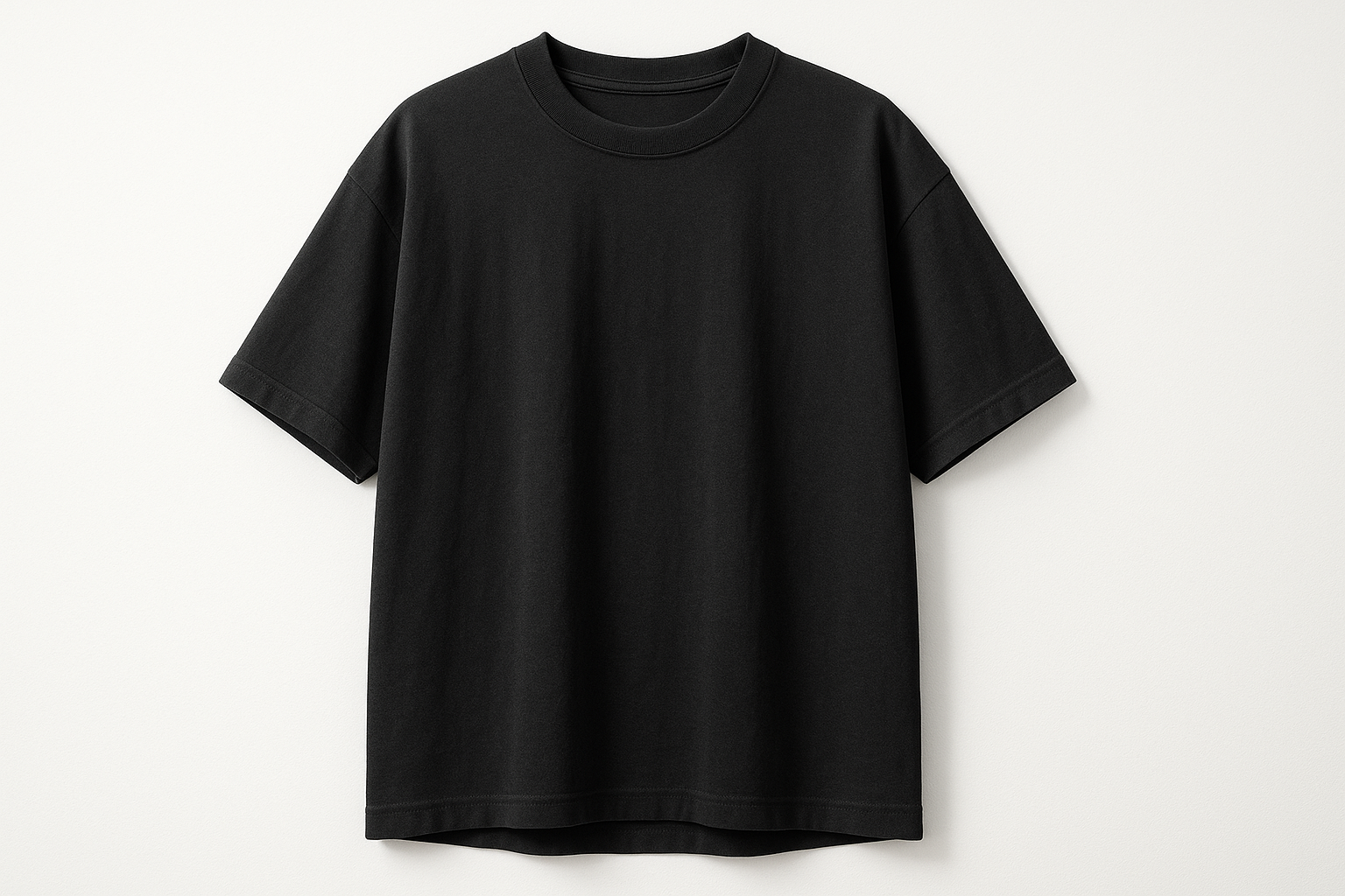 OVERSIZE T SHIRT BLACK